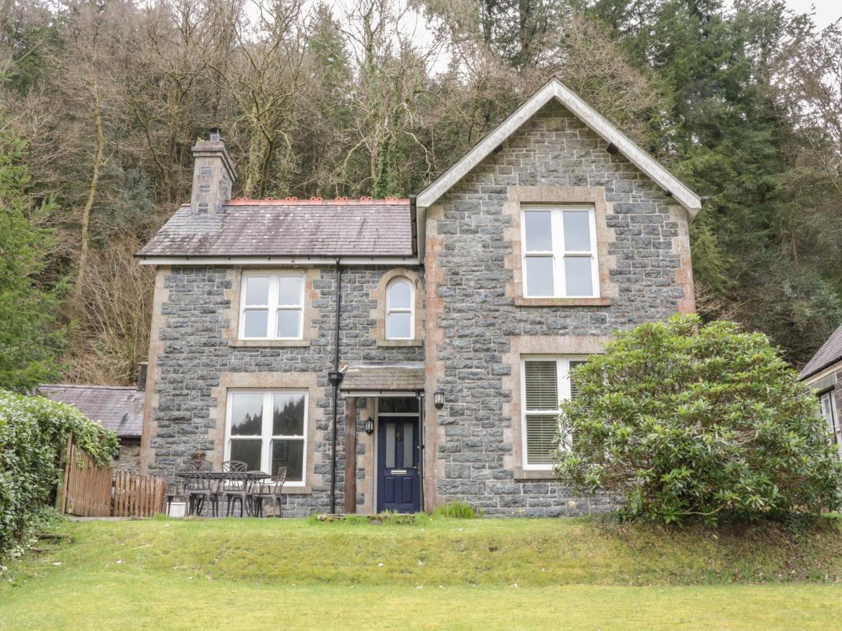 Ty Capel Villa Betws-y-Coed Buitenkant foto
